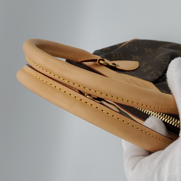 ๐ SOLD ๐ Louis Vuitton Tivoli PM - Picture 7 of 17